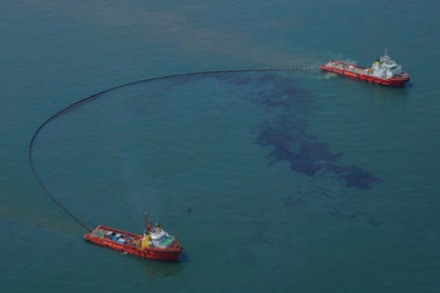 牛宝体育:康菲清理油污大限已至 盘点渤海溢油事件始末
